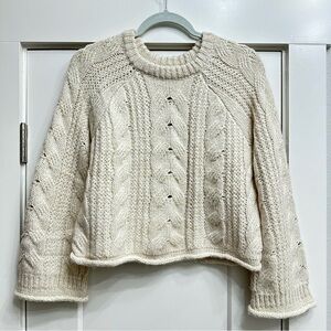 Universal Thread Cream Cable Knit Crew Neck Sweater